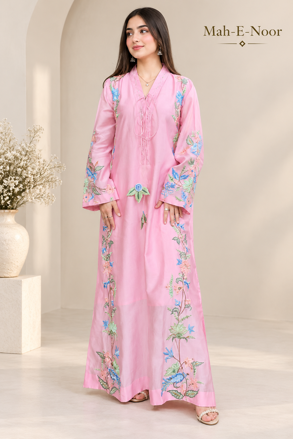 Mah-E-Noor winter 2pc Emboridered Silk