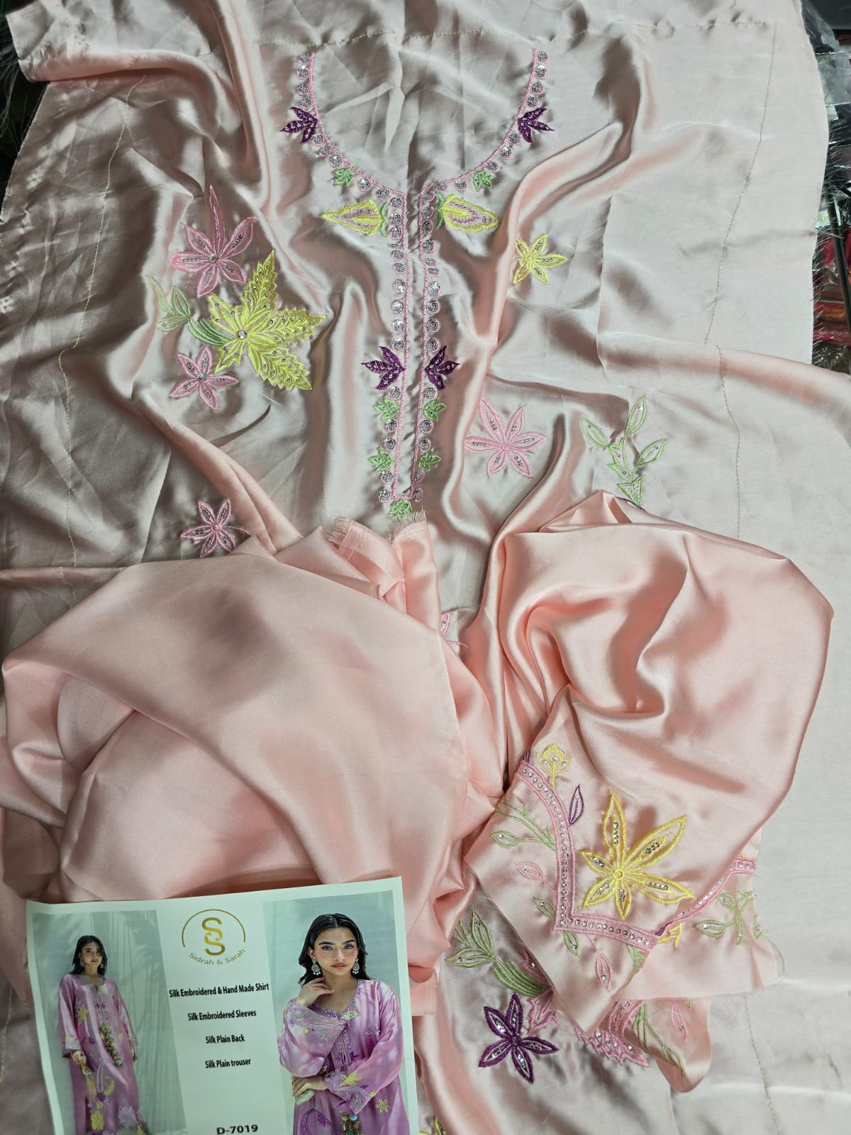 Mah-E-Noor winter 2pc SLIK
