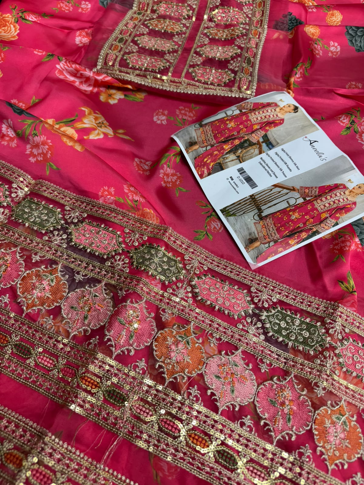 Mah-E-Noor winter 3pc premium slik