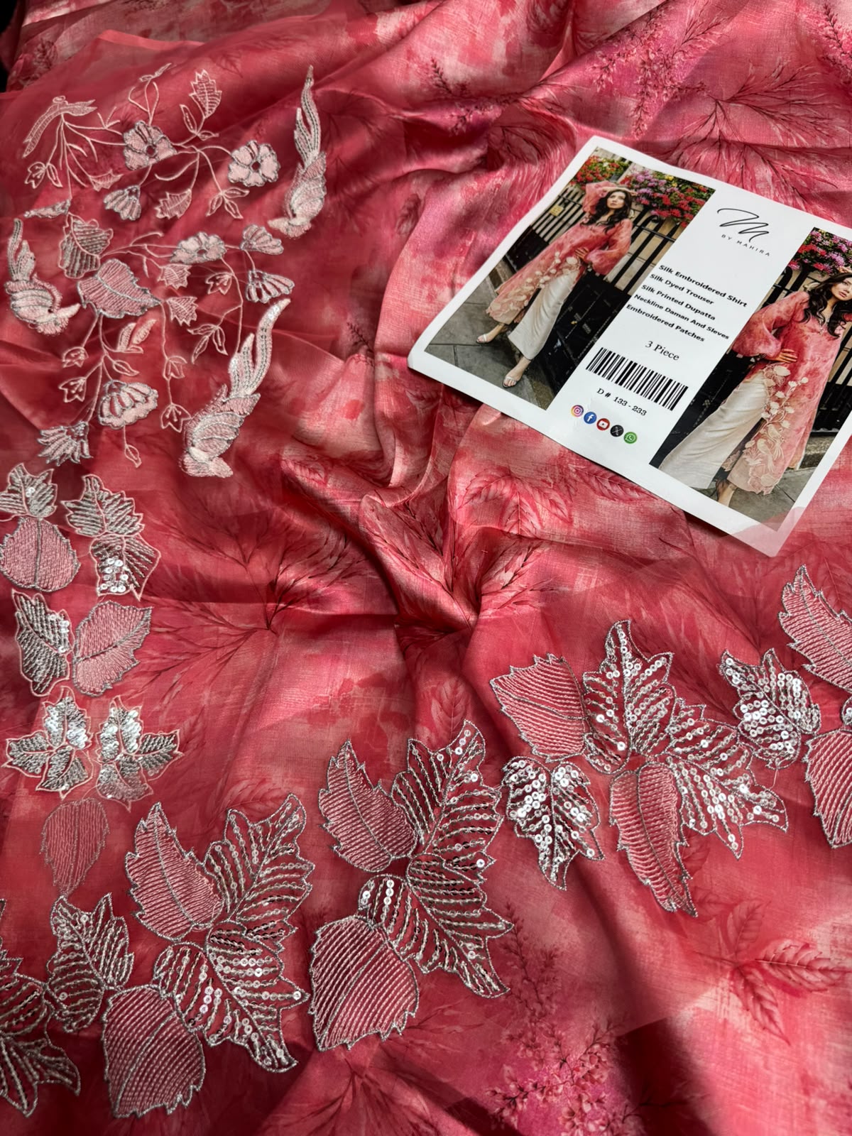Mah-E-Noor winter 3pc premium slik